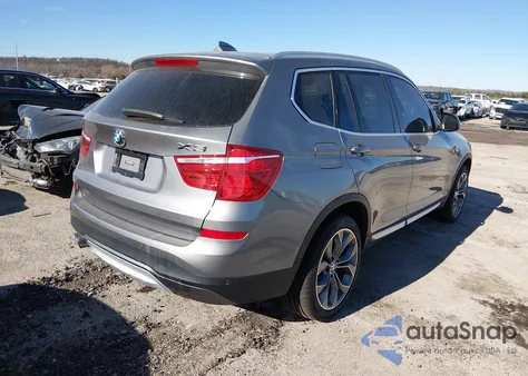 2015 BMW X3 xDrive28I z USA, uszkodzony, nr VIN 5UXWX9C50F0D53432